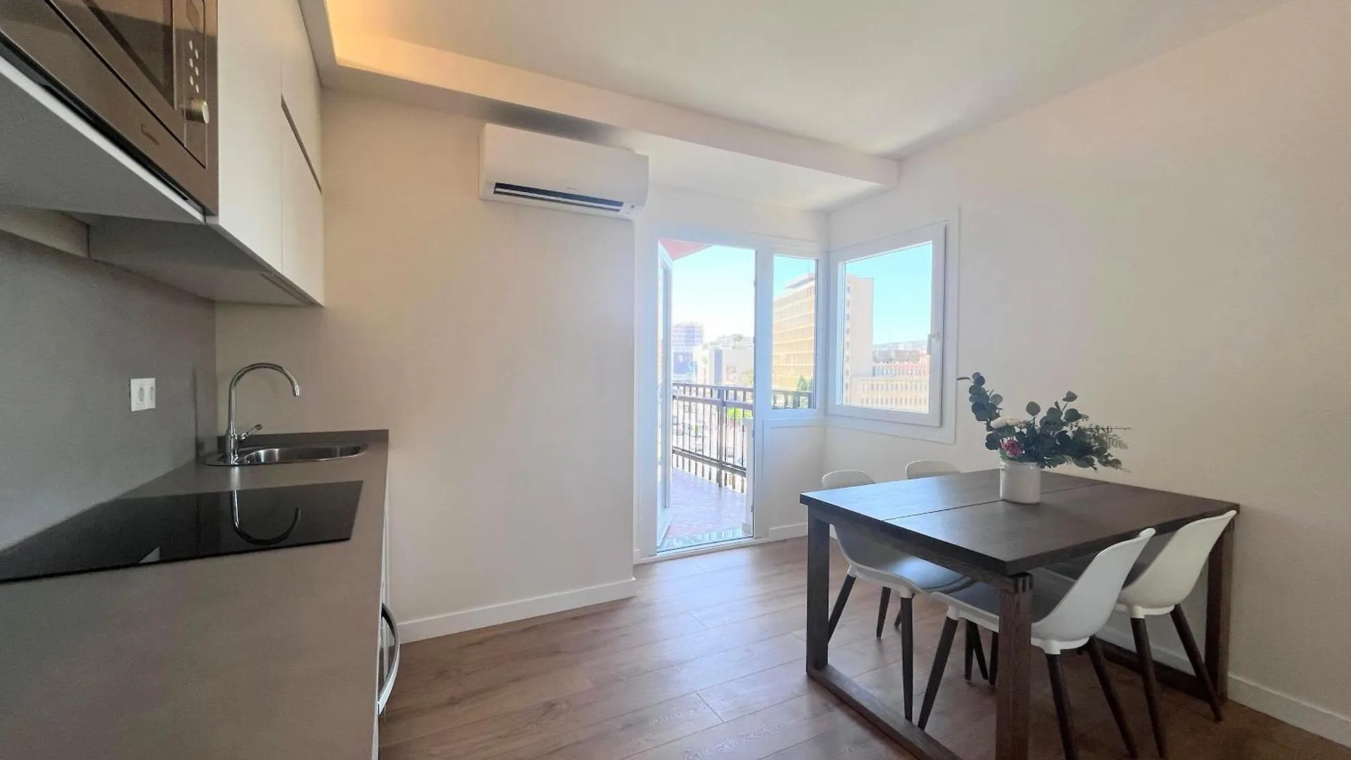 Homely Malaga Soho San Lorenzo Apartment