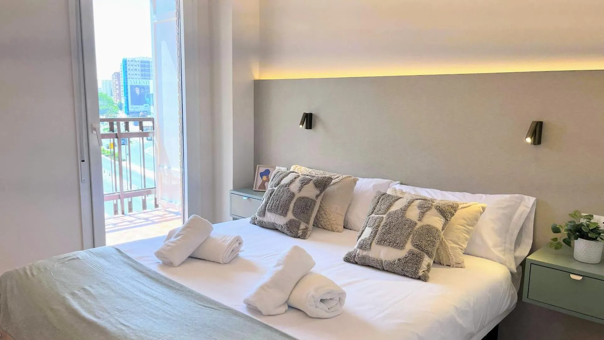 Homely Malaga Soho San Lorenzo Apartment